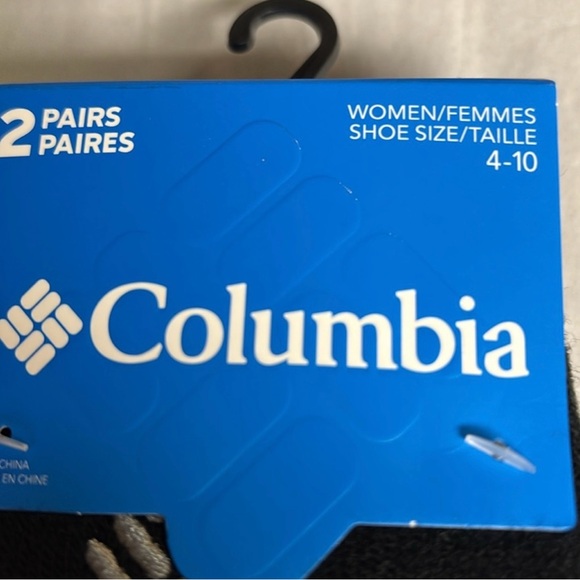 New Columbia Socks Women’s 2 Pair Black & Gray Fleece Socks Activewear Casual - Picture 6 of 12